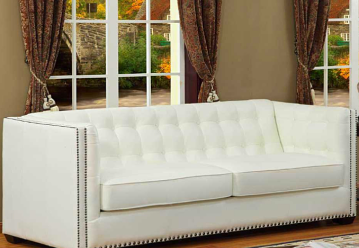 Shopping for Your Dream Leather Sofa? Here's What You Need to Know