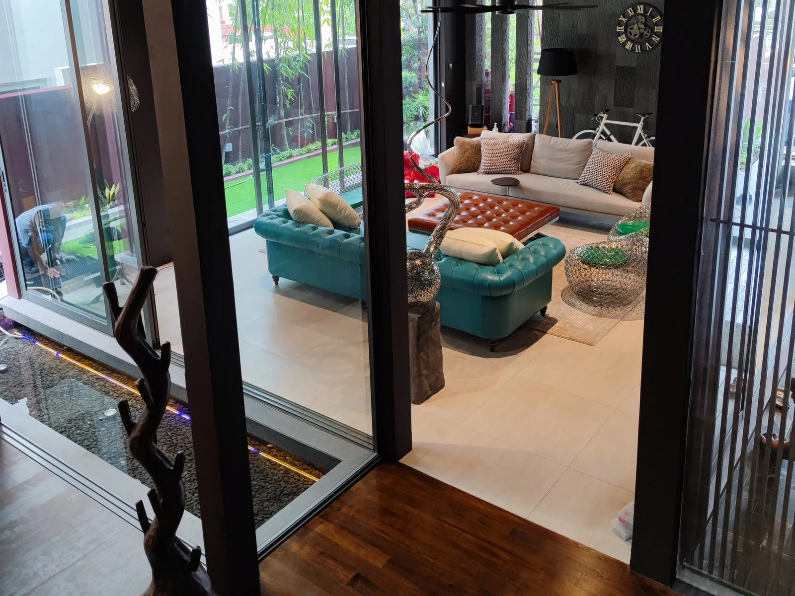 The Ethereal Allure of Luxury Sofa: A Poetic Reflection