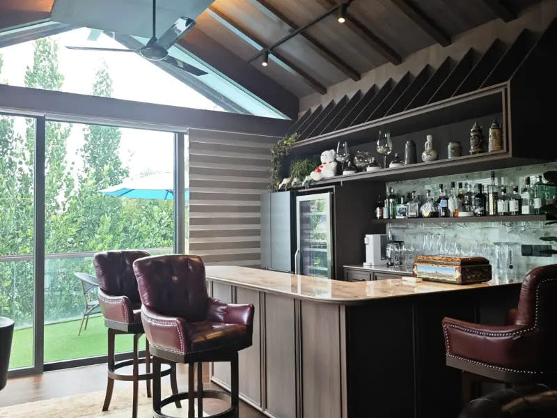 Types of Bar Stools: A Complete Guide to Style, Function, and Comfort
