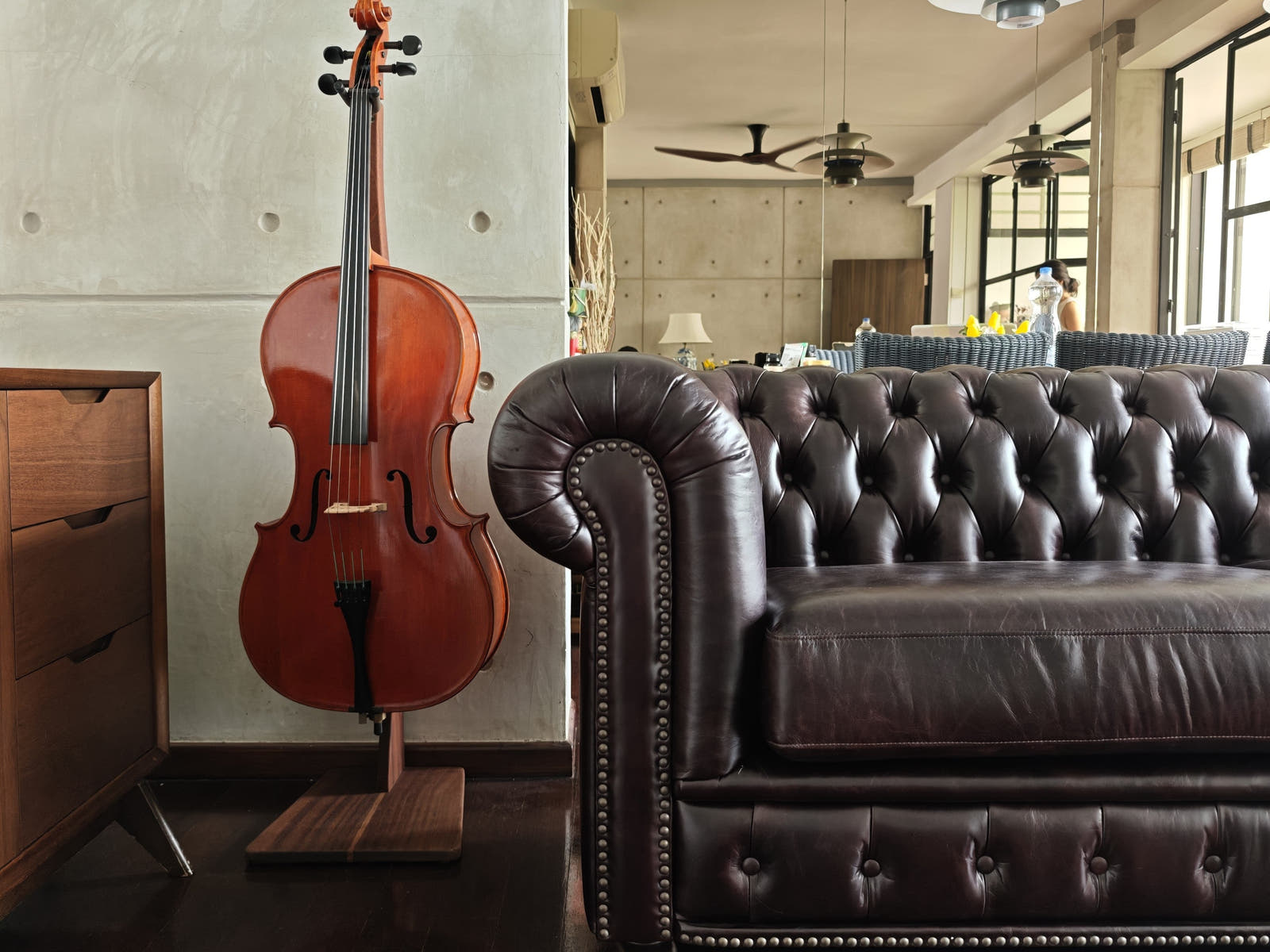 Why are Chesterfield sofas so expensive?