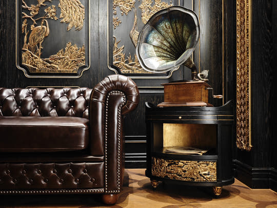 KENSINGTON CHESTERFIELD SOFA - Locus Habitat