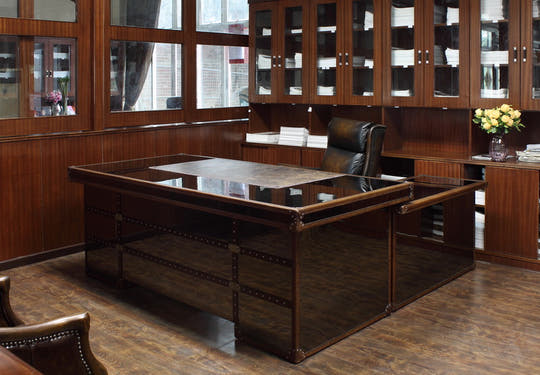 Grand Director Desk Locus Habitat